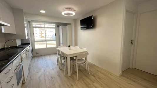 Rooms in Valencia Algirós - photo 8