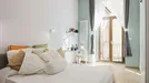 Room for rent, Turin, Piemonte, &lt;span class=&quot;blurred street&quot; onclick=&quot;ProcessAdRequest(11694822)&quot;&gt;&lt;span class=&quot;hint&quot;&gt;See streetname&lt;/span&gt;[xxxxxxxxxxxxx]&lt;/span&gt;