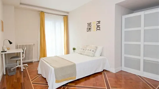 Rooms in Madrid Moncloa-Aravaca - photo 1