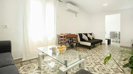 Apartments in Barcelona Ciutat Vella - photo 3