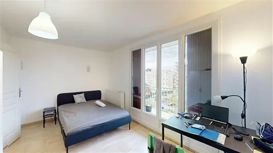 Rooms in Grenoble - photo 3