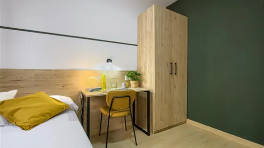 Rooms in Húmera-Somosaguas-Prado del Rey - photo 3