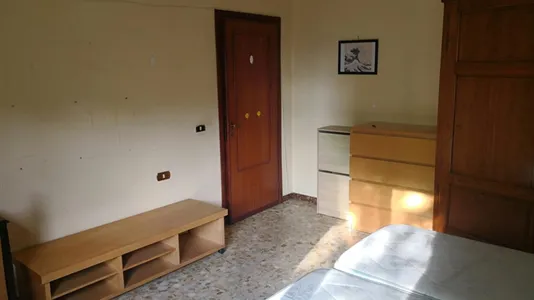 Rooms in Scandicci - photo 3