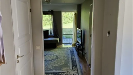 Houses in Lerum - photo 4