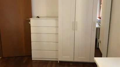 Room for rent in Roma Municipio VIII – Appia Antica, Rome