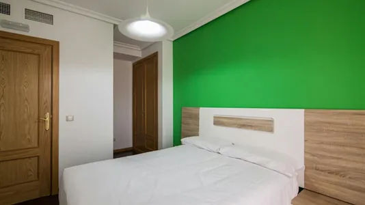 Rooms in Madrid Arganzuela - photo 2