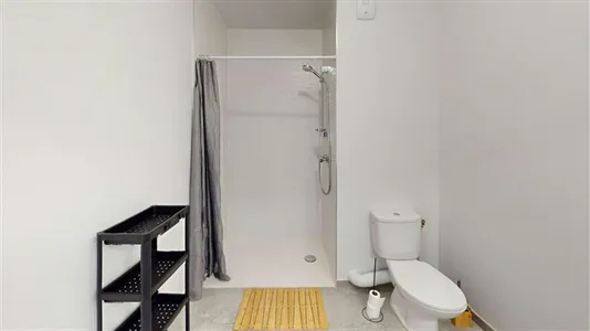 Apartments in Clermont-Ferrand - photo 8