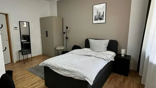 Rooms in Location is not specified - photo 1