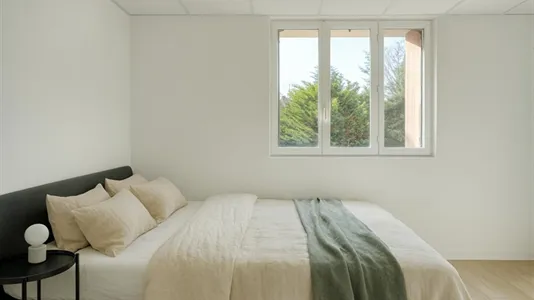 Apartments in Bobigny - photo 4