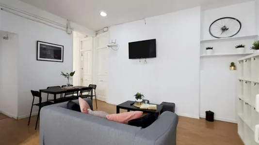 Rooms in Madrid Centro - photo 7