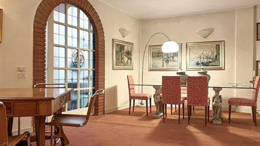 Apartments in Milano Zona 8 - Fiera, Gallaratese, Quarto Oggiaro - photo 3