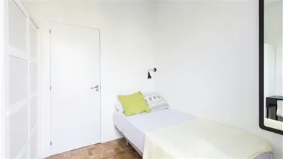 Room for rent in Madrid Chamberí, Madrid