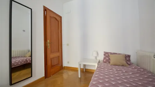 Rooms in Madrid Centro - photo 4
