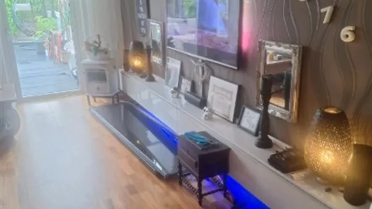 Houses in Huddinge - photo 8