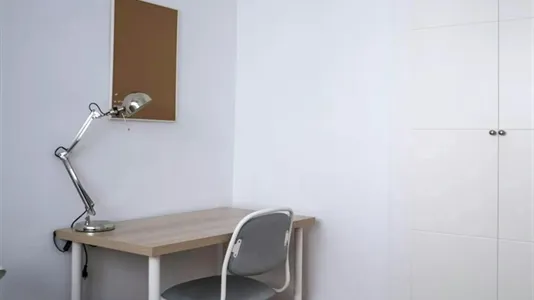 Rooms in Valencia Ciutat Vella - photo 4