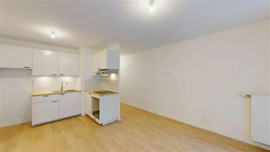 Apartments in Grenoble - photo 7