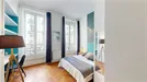 Room for rent, Paris 10ème arrondissement, Paris, &lt;span class=&quot;blurred street&quot; onclick=&quot;ProcessAdRequest(10777977)&quot;&gt;&lt;span class=&quot;hint&quot;&gt;See streetname&lt;/span&gt;[xxxxxxxxxxxxx]&lt;/span&gt;