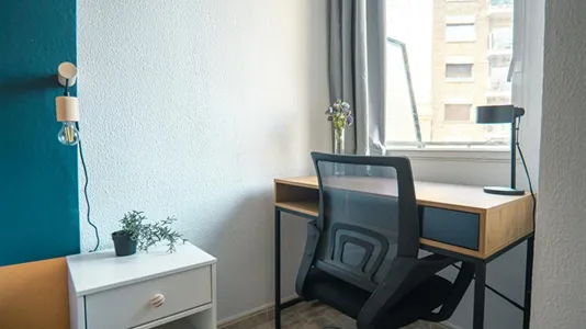 Rooms in Barcelona Eixample - photo 6