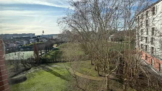 Apartments in Nanterre - photo 4