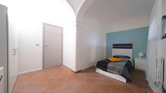 Rooms in Anzola dell'Emilia - photo 2