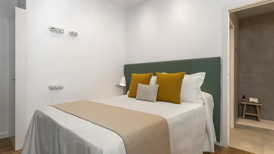 Apartments in Barcelona Les Corts - photo 9