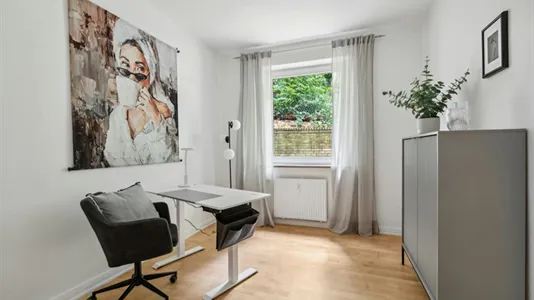 Apartments in Hamburg Altona - photo 4