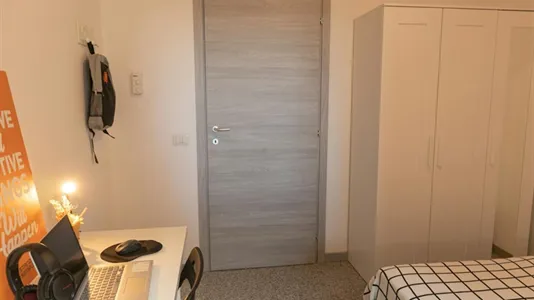 Rooms in Cagliari - photo 4