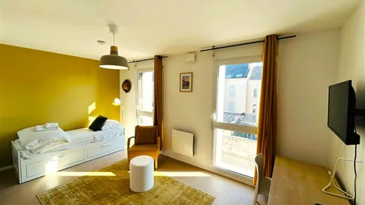 Apartments in Reims - photo 3