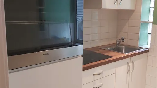 Rooms in Brussels Anderlecht - photo 7