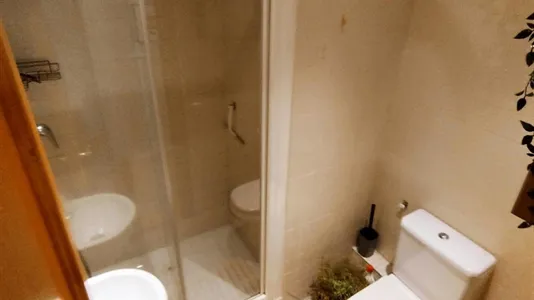 Rooms in Barcelona Eixample - photo 2