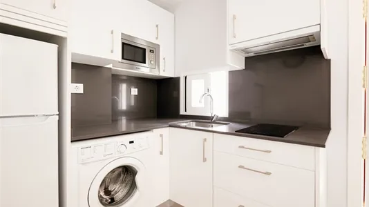 Apartments in Madrid Centro - photo 6