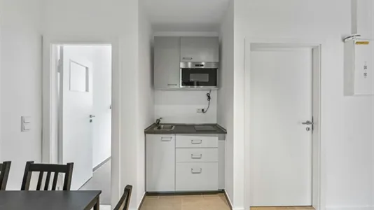 Rooms in Berlin Neukölln - photo 4