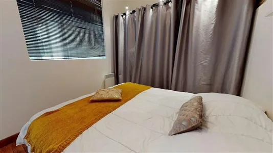 Apartments in Lyon - photo 4