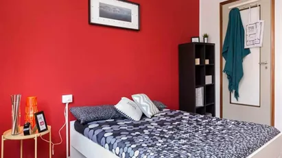 Room for rent in Buccinasco, Lombardia