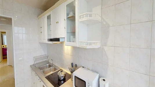 Rooms in Paris 19ème arrondissement - photo 9