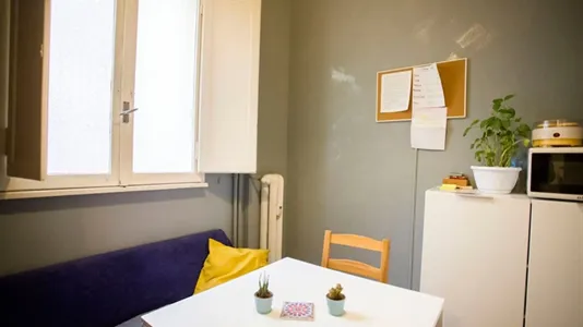 Rooms in Roma Municipio II – Parioli/Nomentano - photo 9