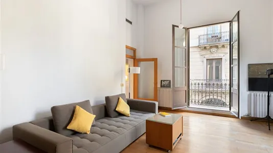 Apartments in Barcelona Ciutat Vella - photo 6