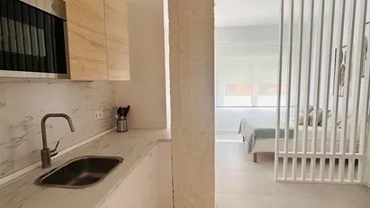 Apartment for rent in Madrid Usera, Madrid