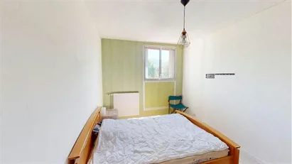 Room for rent in Grenoble, Auvergne-Rhône-Alpes