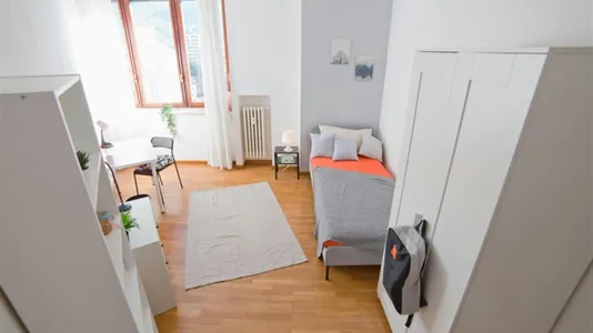 Rooms in Lecco - photo 6