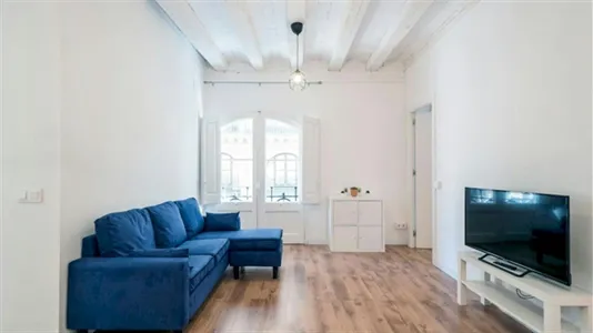 Rooms in Barcelona Ciutat Vella - photo 9