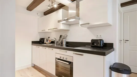 Apartments in Location is not specified - photo 8