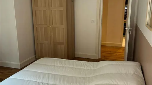 Rooms in Paris 8ème arrondissement - photo 2