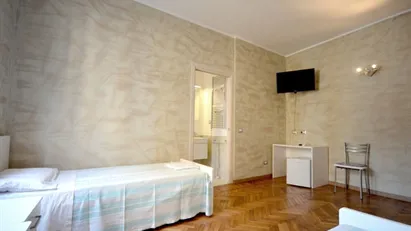 Room for rent in Milano Zona 5 - Vigentino, Chiaravalle, Gratosoglio, Milan