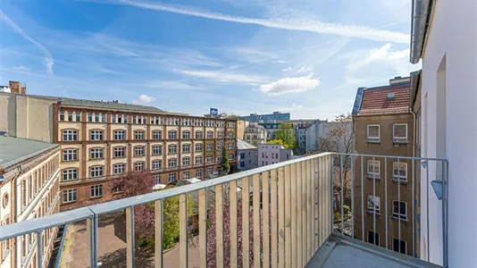 Rooms in Berlin Friedrichshain-Kreuzberg - photo 3