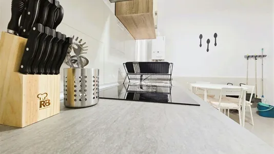 Rooms in Madrid Centro - photo 5