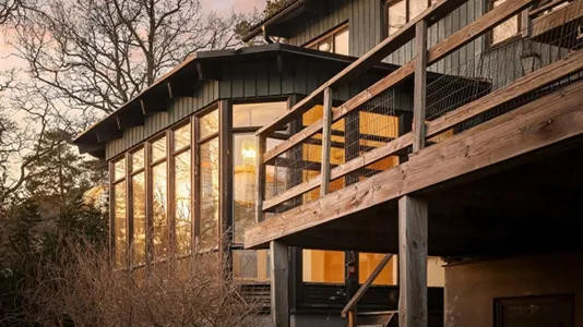 Houses in Sollentuna - photo 2