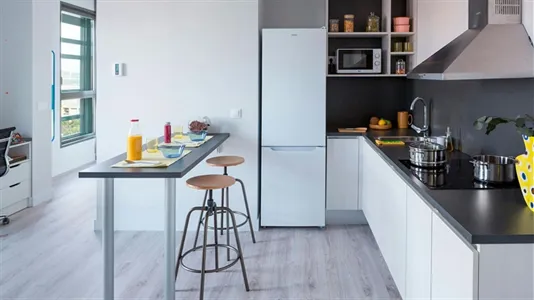 Apartments in Barcelona Les Corts - photo 2