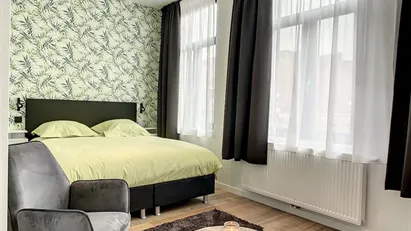 Room for rent in Brussels Schaarbeek, Brussels