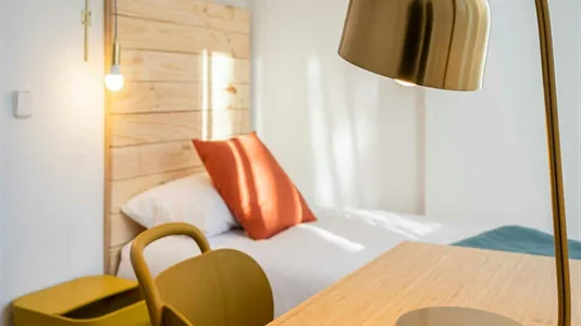 Rooms in Madrid Moncloa-Aravaca - photo 5